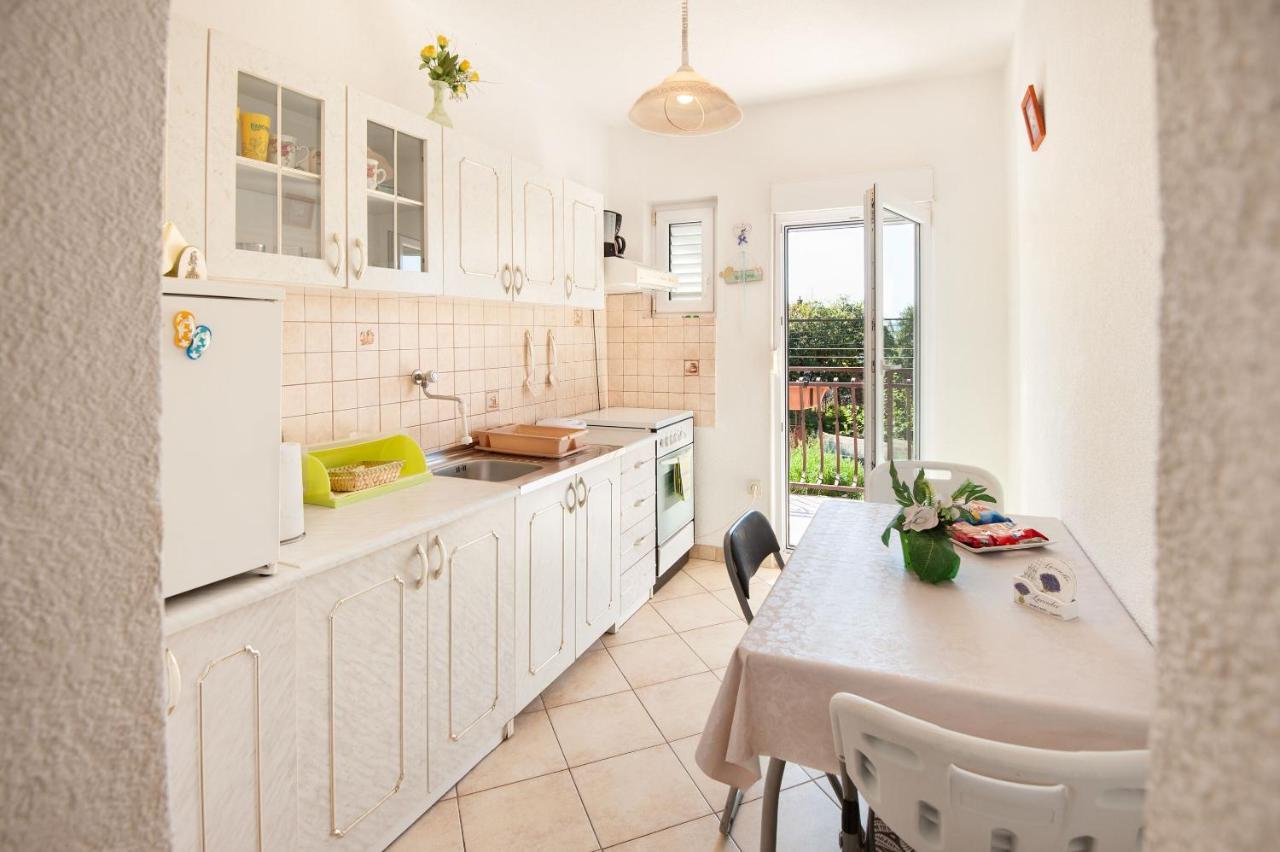 Apartments Milica Kaštela المظهر الخارجي الصورة