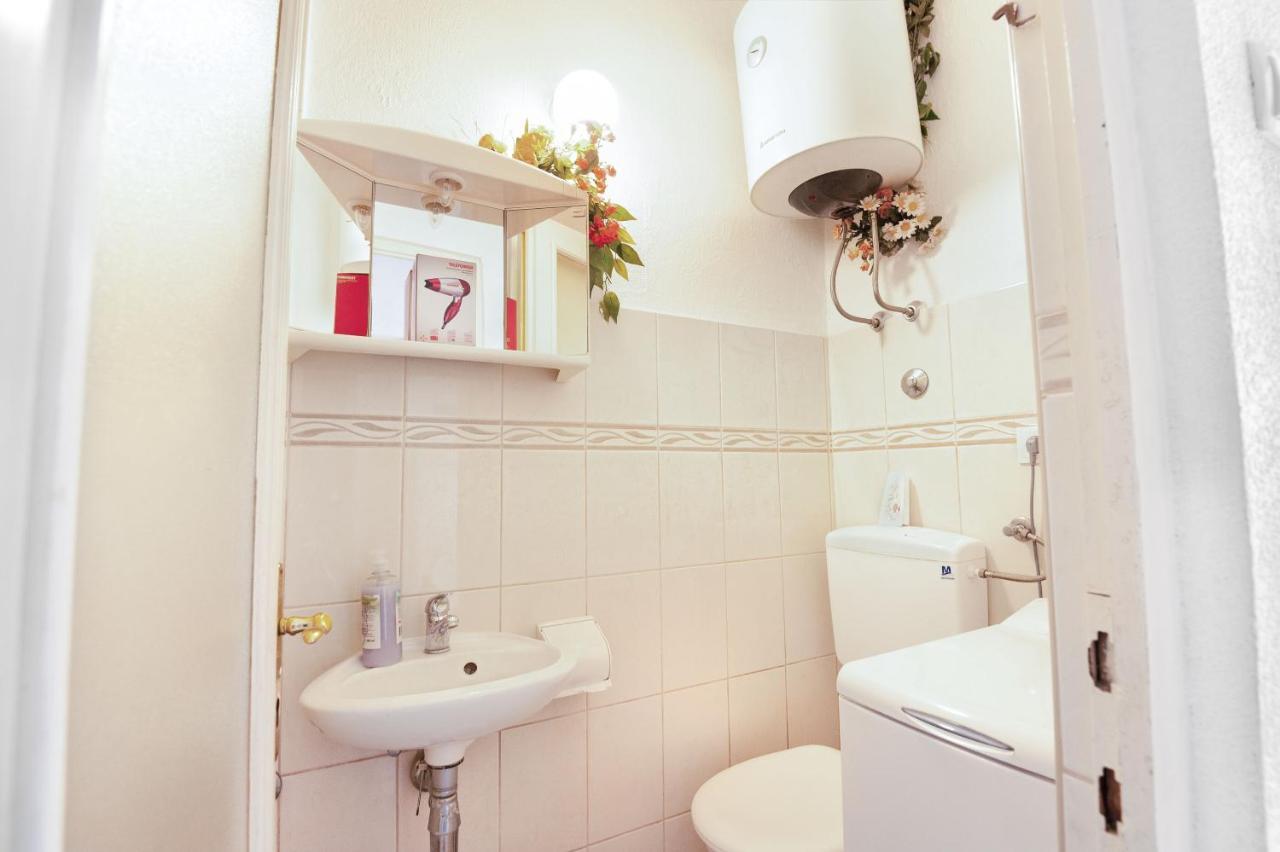 Apartments Milica Kaštela المظهر الخارجي الصورة