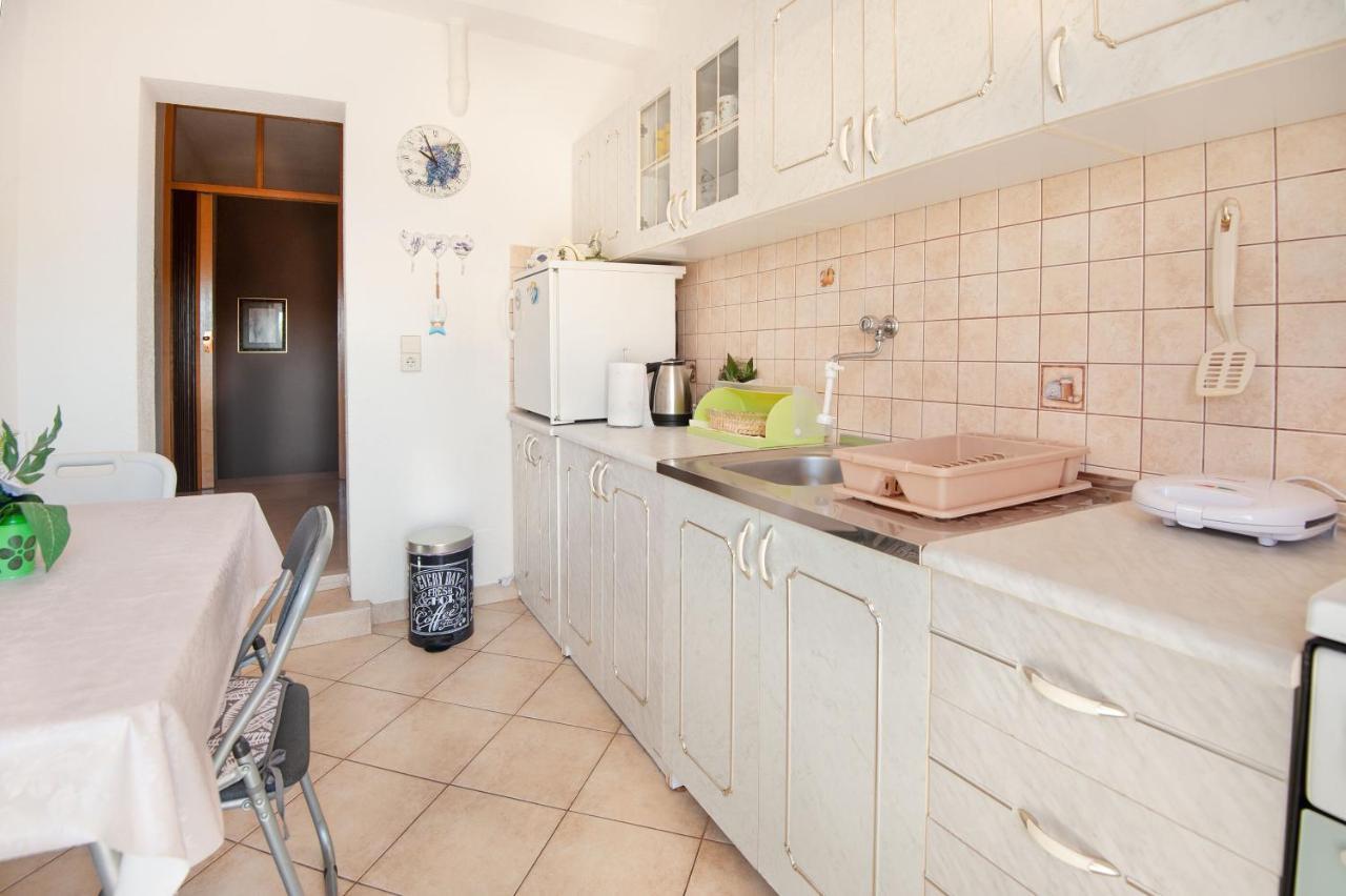Apartments Milica Kaštela المظهر الخارجي الصورة