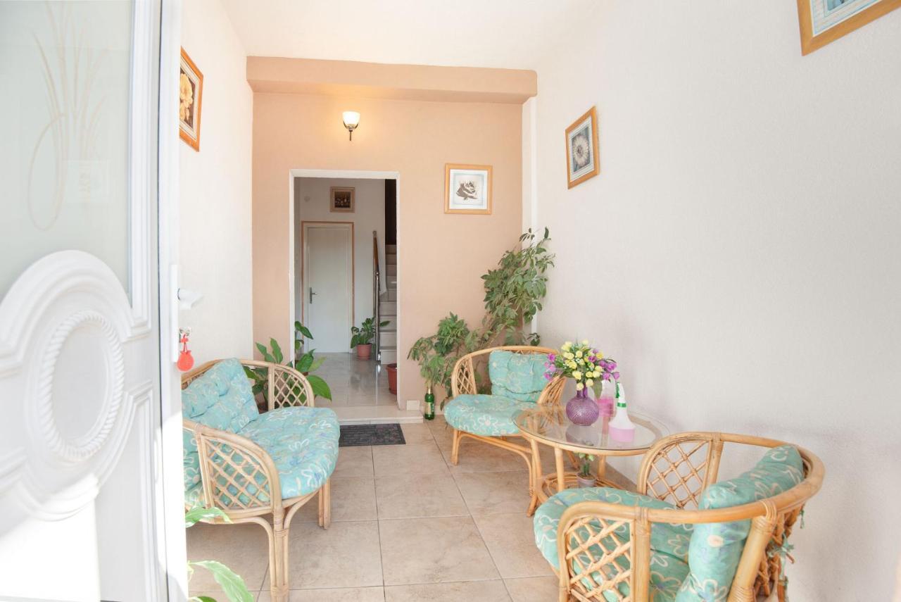 Apartments Milica Kaštela المظهر الخارجي الصورة
