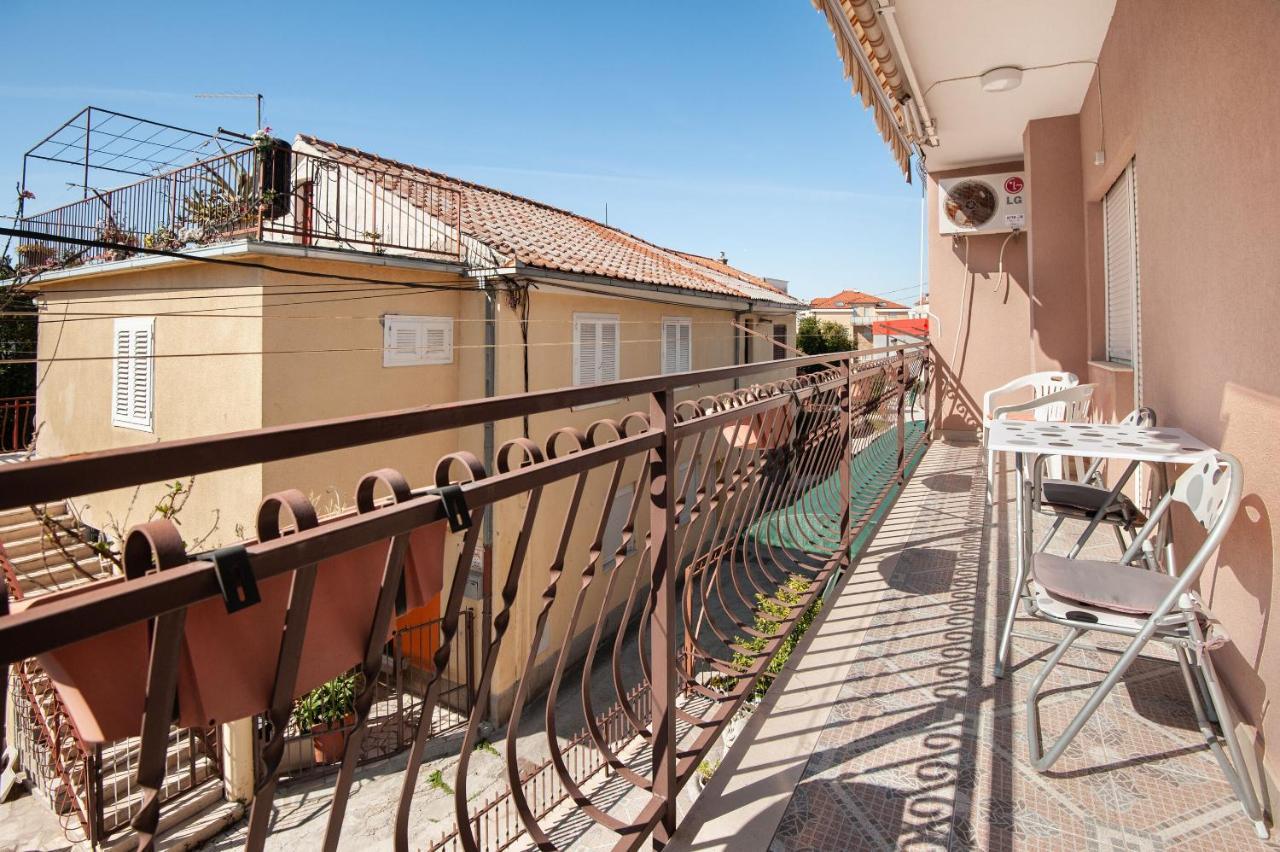 Apartments Milica Kaštela المظهر الخارجي الصورة