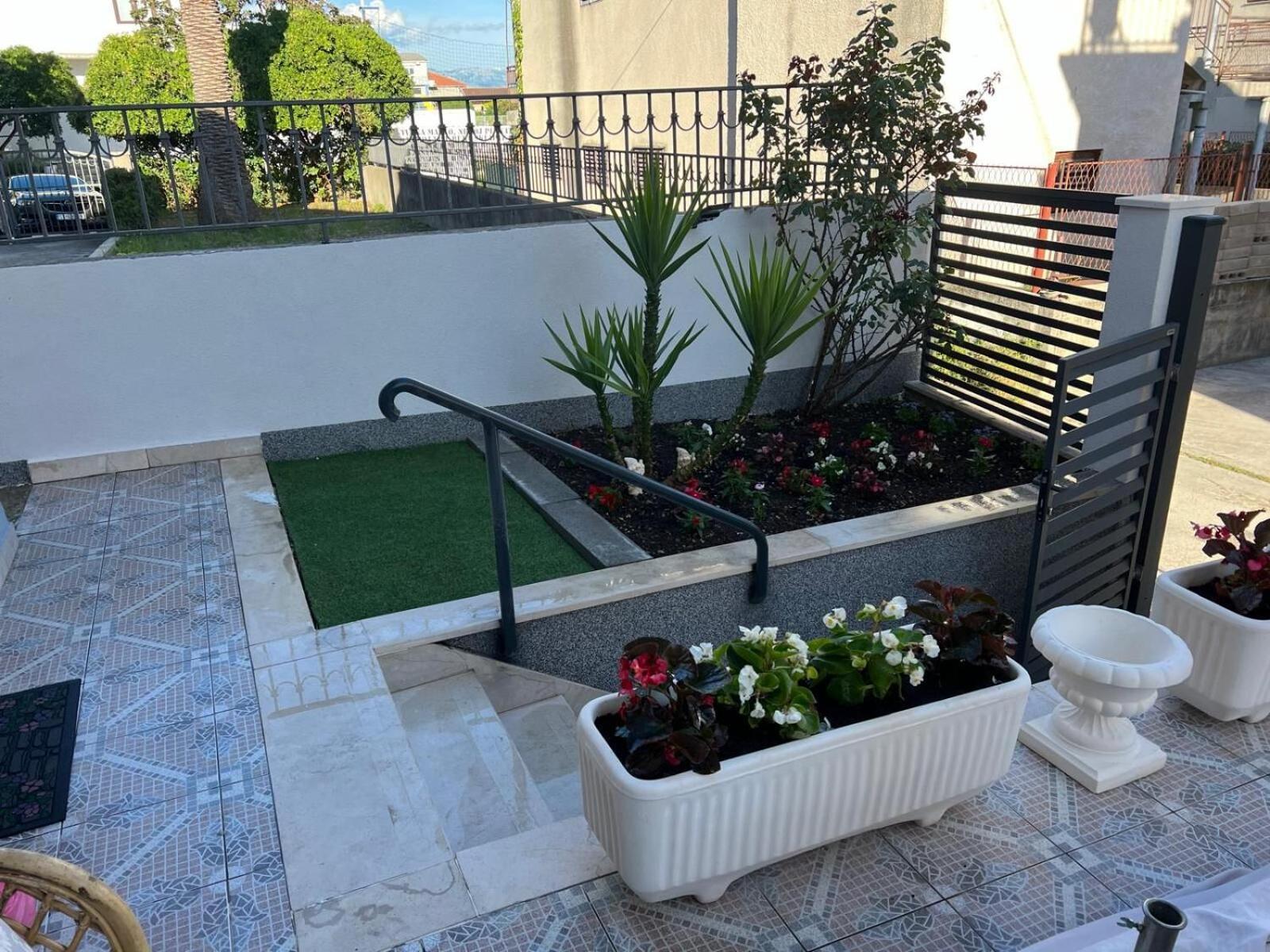 Apartments Milica Kaštela المظهر الخارجي الصورة